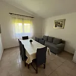 Apartamento Sekana Starigrad Paklenica