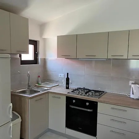 Sekana Apartment *
