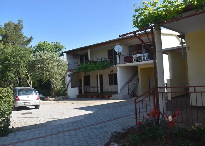 Sekana Apartamento Starigrad Paklenica