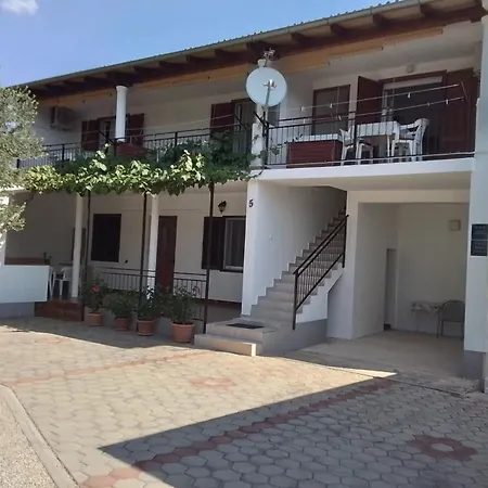 Sekana Appartamento Starigrad Paklenica